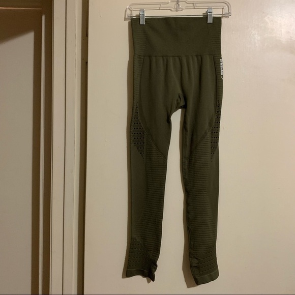 Gymshark olive army green leggings - Picture 3 of 8